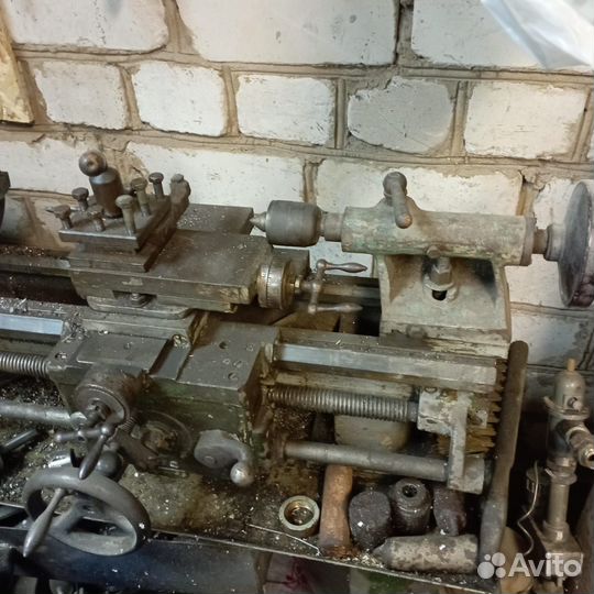 Токарный станок т4