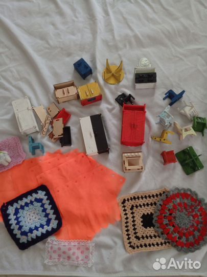 Мебель для кукольного домика деревянная