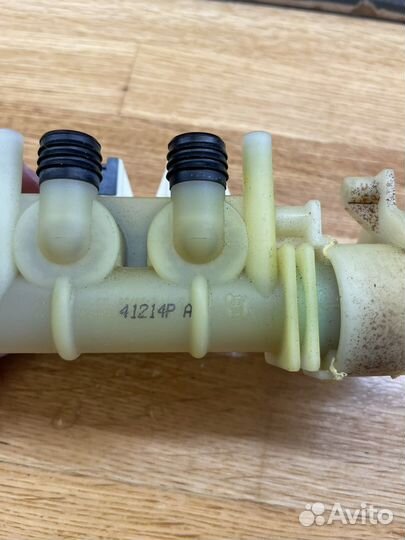 Клапан для стриральной машины Ariston cawd 1297