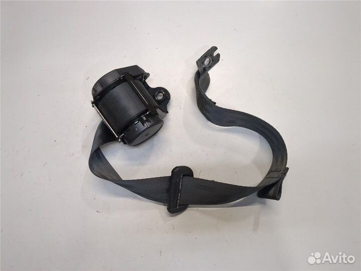 Ремень безопасности Volkswagen Golf 7, 2015