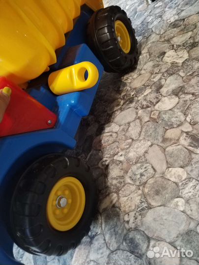 Игрушка самосвал полесье