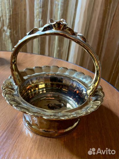 Продам сервиз чайный 