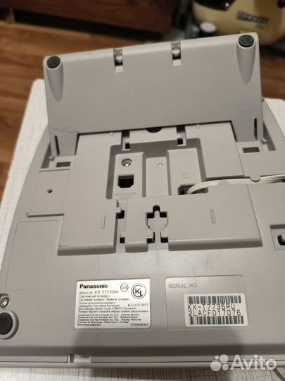 Системный телефон Panasonic kx-t7735RU