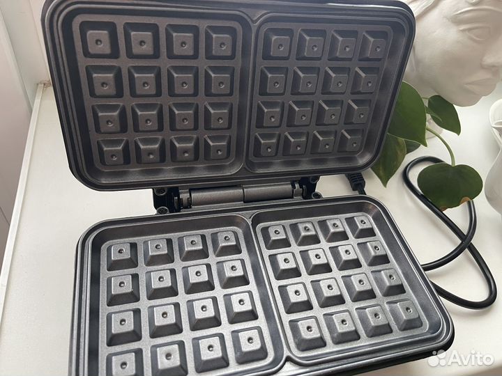 Вафельница для бельгийских вафель