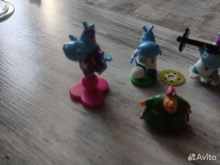 Игрушки kinder surprise