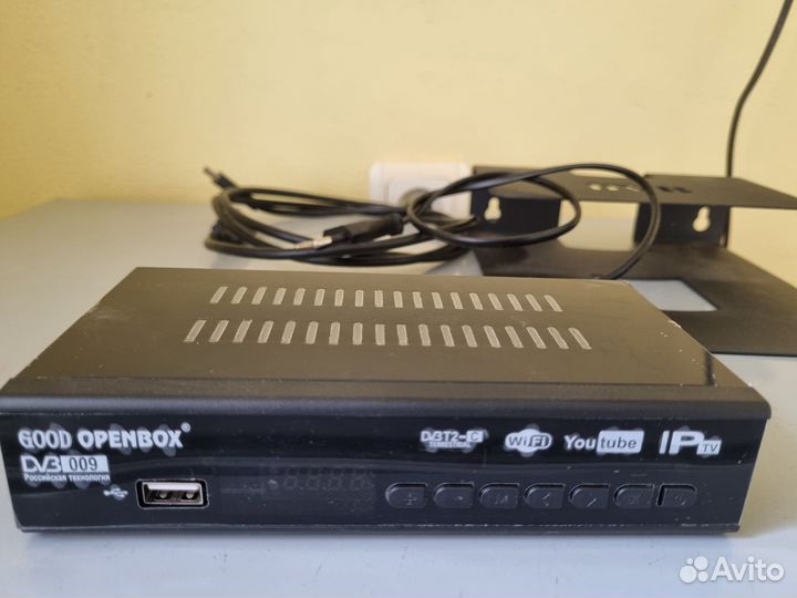 Ресивер + крепление на стену