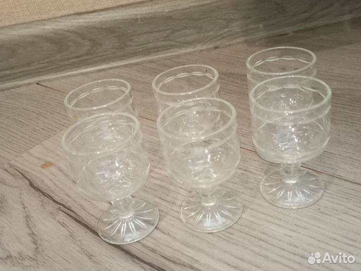 Ваза стекло,бокалы и м.д