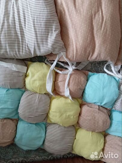 Бортики в детскую кроватку