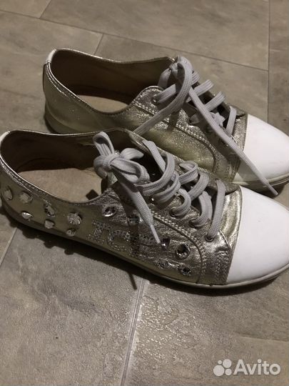 Кроссовки iceberg 35