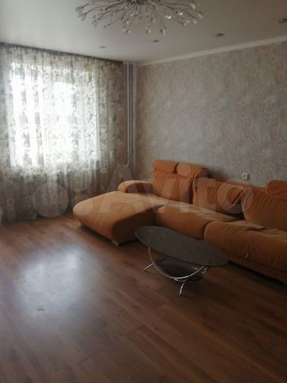 3-к. квартира, 76 м², 4/14 эт.