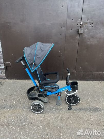 Детский трехколесный велосипед