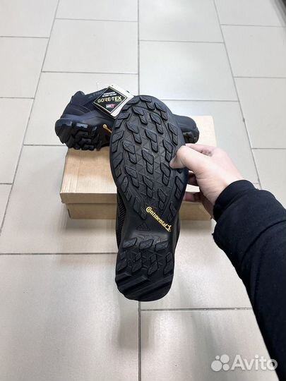 Кроссовки Adidas Terrex ax3 зимние