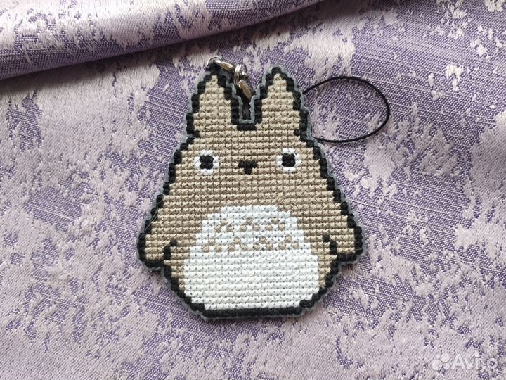 Вышивка броши и брелоки