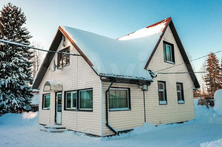 Коттедж 110 м² на участке 16 сот.