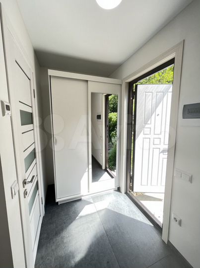 Дом 24 м² на участке 5 сот.