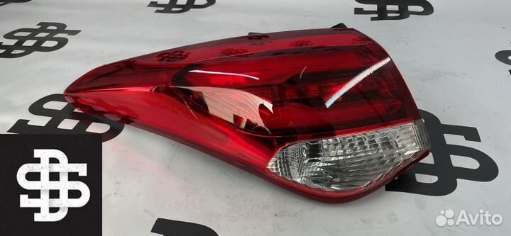 Фонарь задний левый Hyundai i40 VF рест