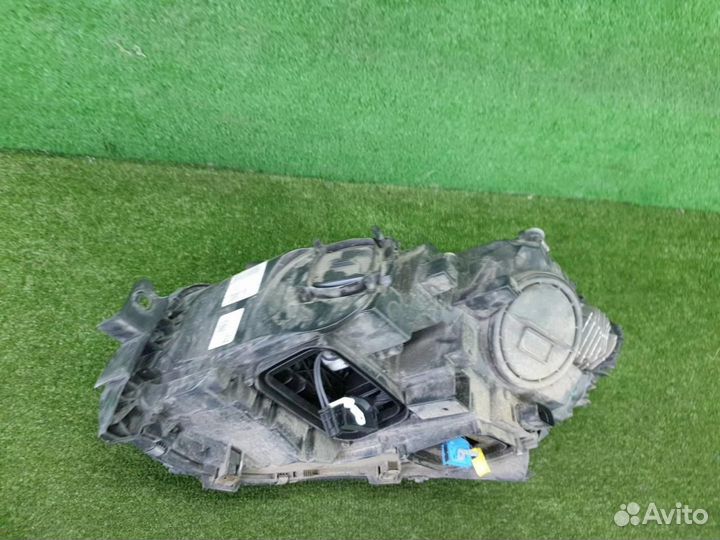 Фара правая Mercedes GLS X166 (2015-2019) LED (В п