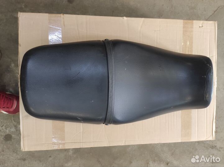 Сиденье kawasaki ZZR400