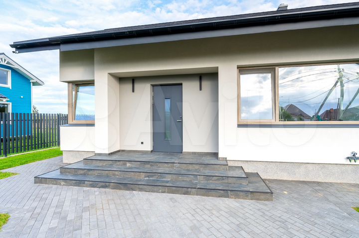 Дом 162,5 м² на участке 9,3 сот.