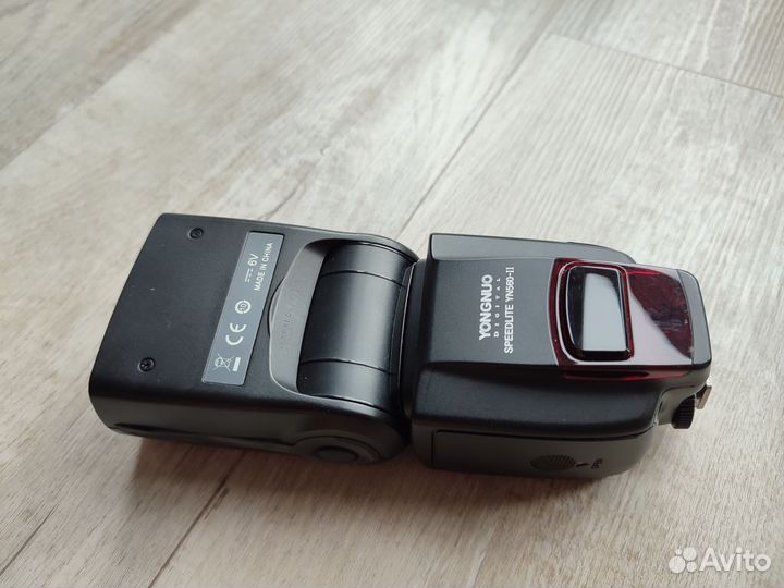 Вспышка камеры Yongnuo YN560-II