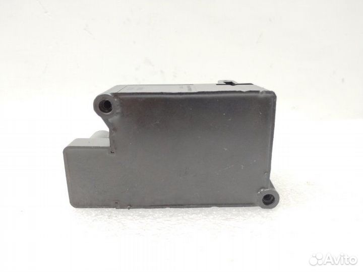 Блок клапанов пневмоподвески Mercedes-Benz S-Class