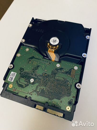 Жесткий диск hgst 4 тб hdn726040ale614