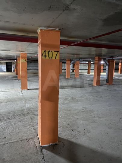 Машиноместо, 14 м²