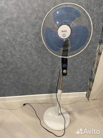 Вентилятор напольный Tefal New Essential protect V