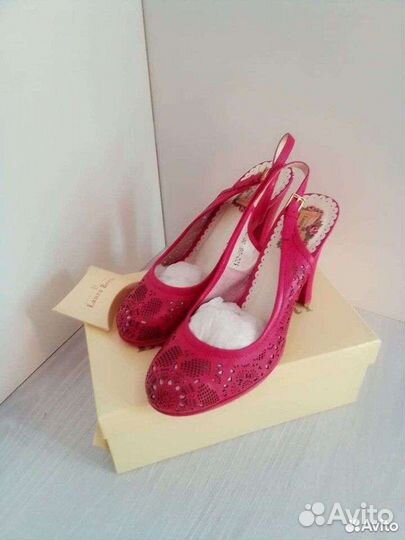 Туфли Laura Berti женские