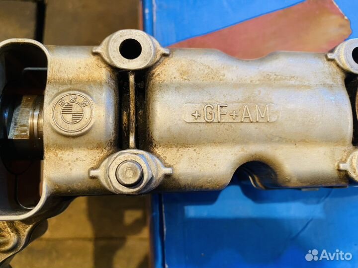 Выпускной распредвал с постельню N52b25