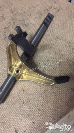 Вилка включения 1-2-ой передачи МКПП Рено, Ниссан