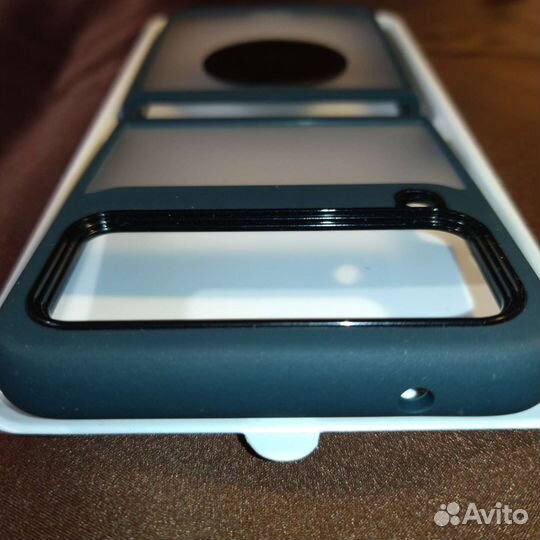 Футляр бампер для Galaxy Z Flip3