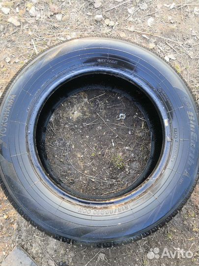 Yokohama BluEarth AE01 215/65 R16