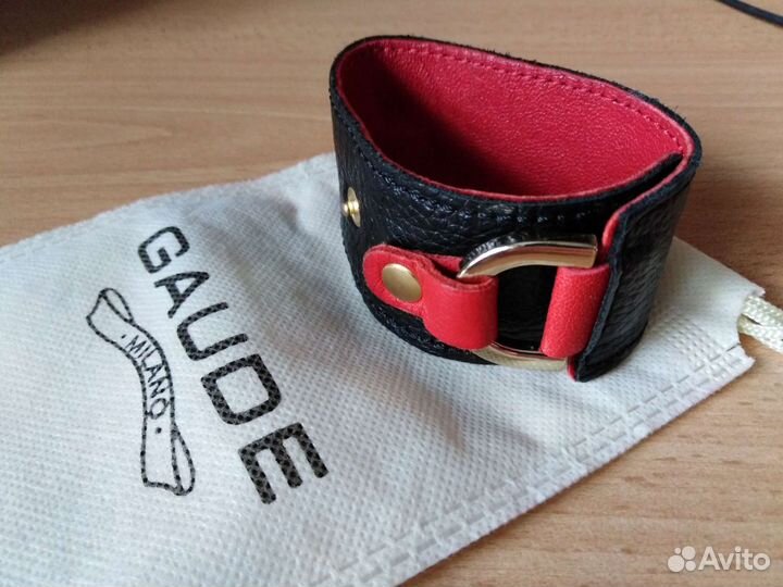 Новый кожаный браслет