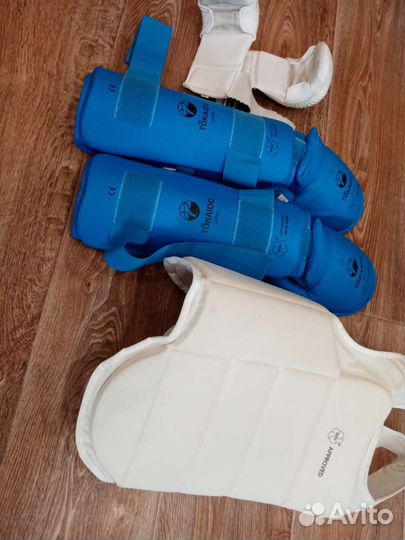 Защитный костюм