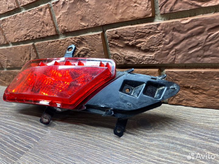 Фонарь задний в бампер левый Volvo XC60 2013-2017