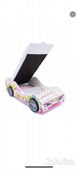 Кровать-машина для девочки с матрасом