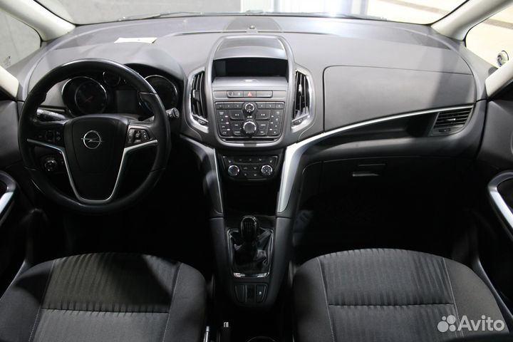 Opel Zafira 1.8 МТ, 2013, 135 689 км