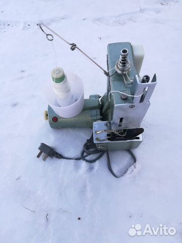 Машинка мешкозашивная