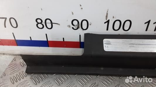 Накладка порога внутренняя левая mercedes benz R-c