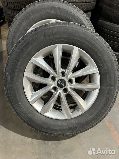 R17 Michelin Latitude X-Ice 235/65, PCD 5x98 DIA 10