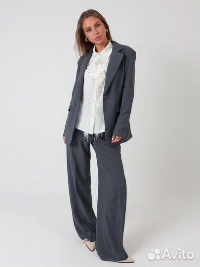 Костюм брючный
