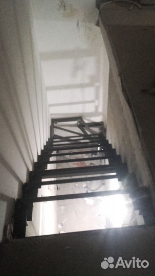 Металлокаркасы лестниц