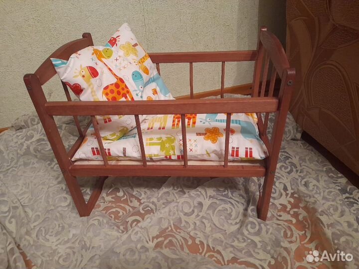 Кроватка для кукол