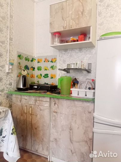 Продам шкаф,кух.гарнитур б/у