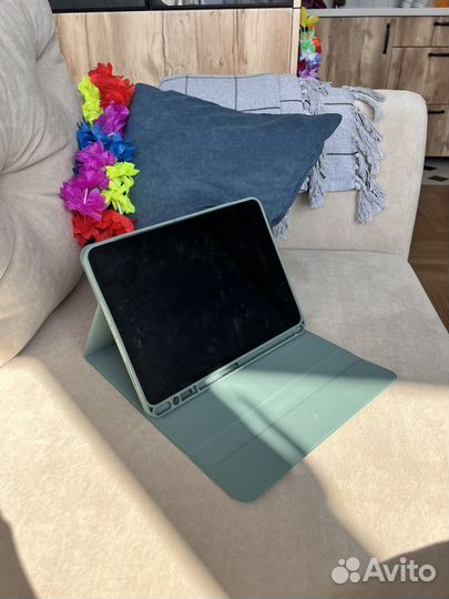 Чехол на iPad 11 pro