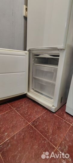 Холодильник indesit SB185