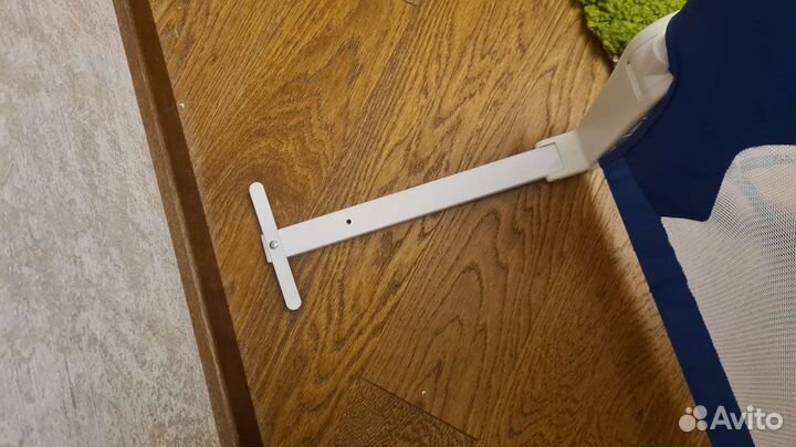 Детский барьер на кровать