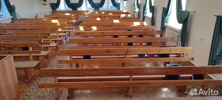 Скамейка деревянная