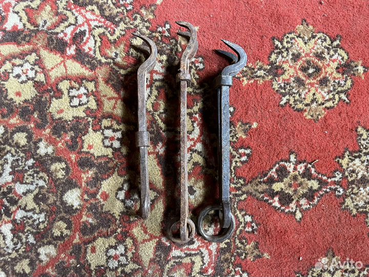 Приспособление для рубки бревна старинное